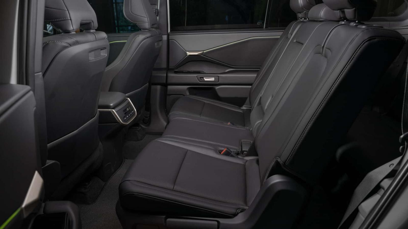 Νέο Toyota Highlander: Ντεμπούτο για το νέο ηλεκτρικό SUV των Ιαπώνων 